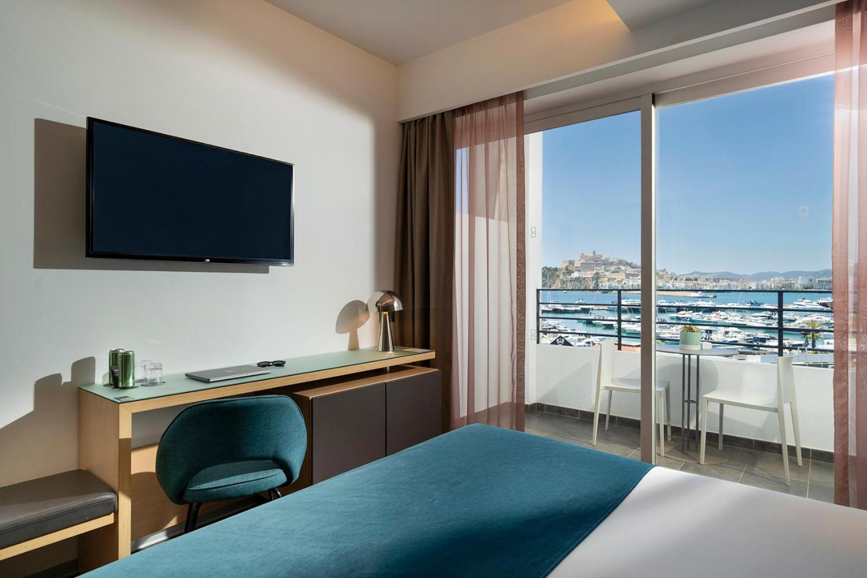 Deluxe Room Sea View