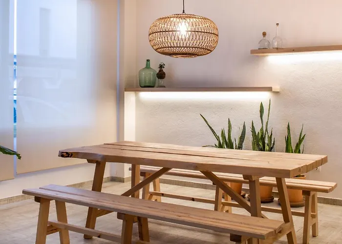 Hostal Residencia Nicolau San Antonio 
