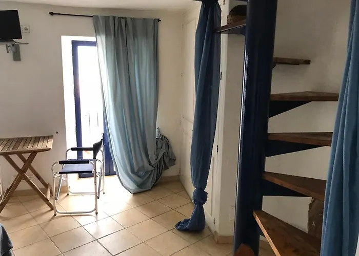 Boutique Apartamento Mirador de la Virgen Ático con terraza y estudio sin terraza Ibiza