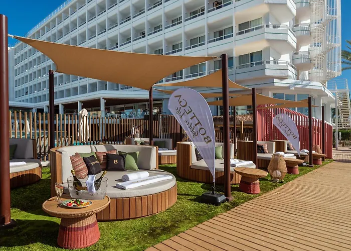 Hoteles cerca de Ciudad y castillo de Ibiza