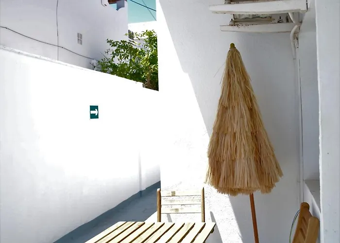 Jacaranda Apartments&Studios Es Cana