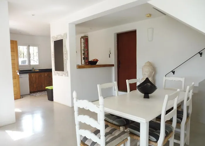 Villa In Cala Tarida With Private Pool & Sea View