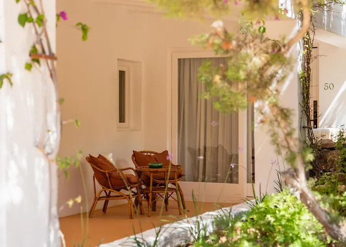Hoteles en Cala Vadella (Ibiza)