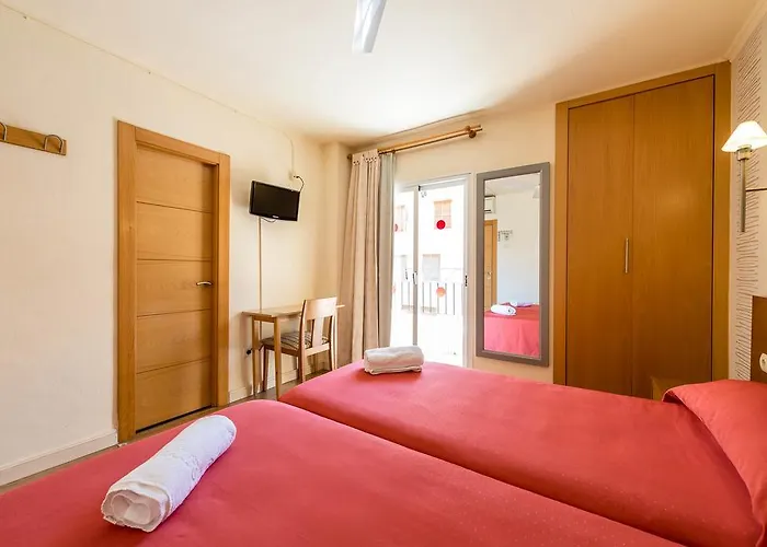 Hotéis perto de Castelo de Ibiza