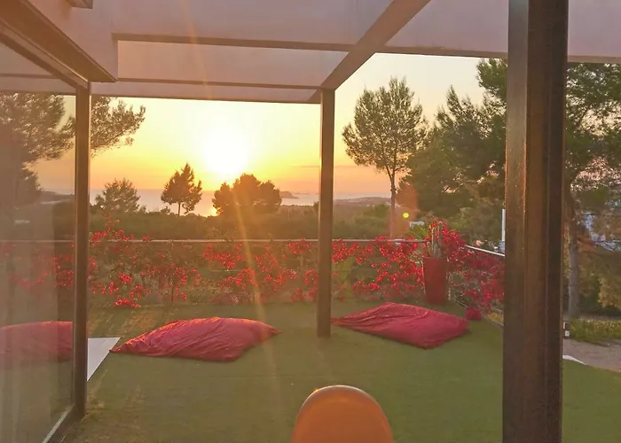 Villa Nyumba Ya Sun Cala Tarida 